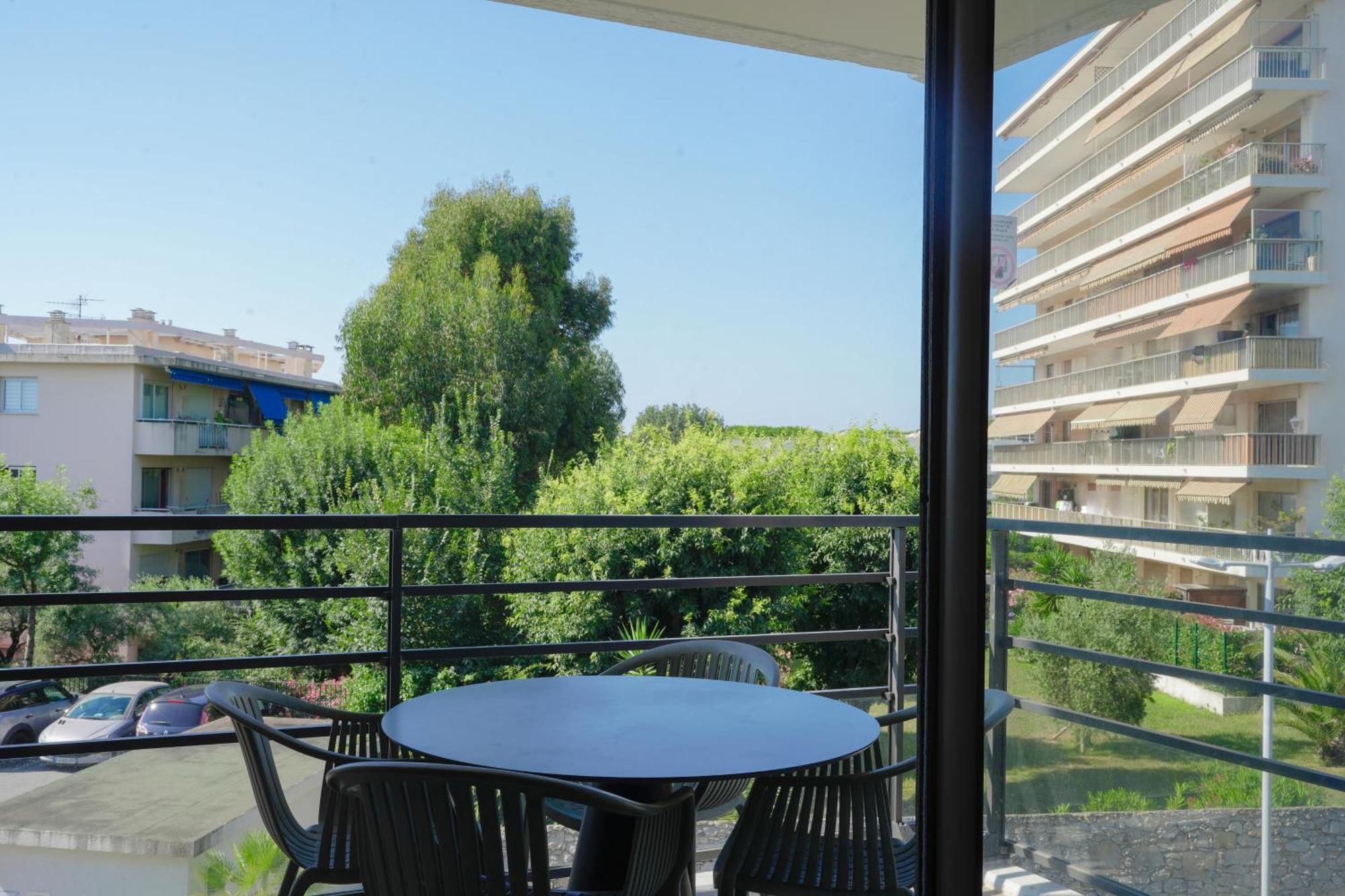 Thalazur Antibes - Residence & Spa Buitenkant foto